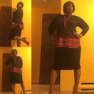 Dress Barn Knit Shirt with red plaid details